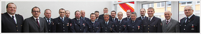 Die Geehrten für 25 und 40 Jahre Dienst in der Feuerwehr Buchen